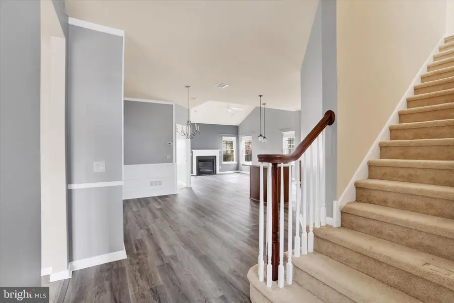 631 Thoreau Dr, Mount Joy, PA 17552 - Image #2