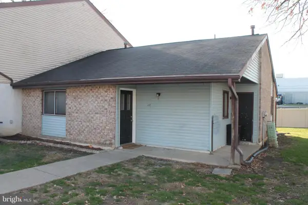 347 Greenland Dr, LANCASTER, PA 17602