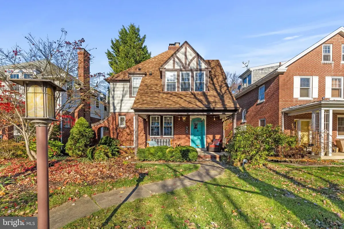 959 Helen Ave, Lancaster, PA 17601 - Image #1