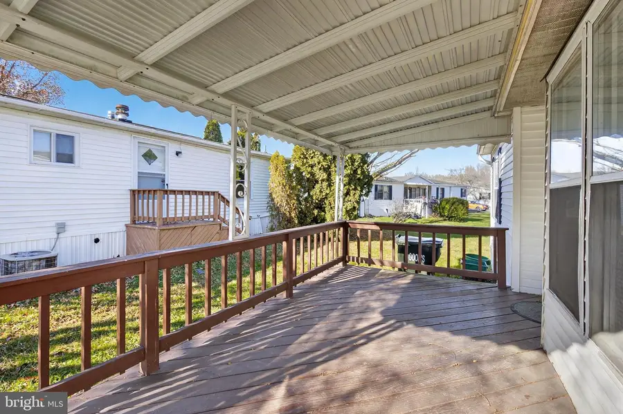 102 Arrowwood Ct, Lancaster, PA 17603 - Image #3