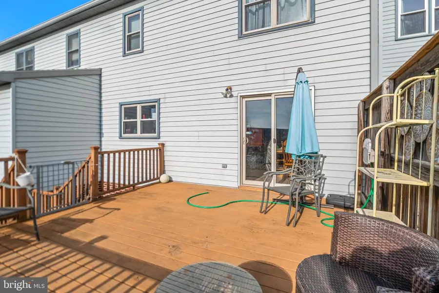 214 Sand Ct, Ephrata, PA 17522 - Image #3