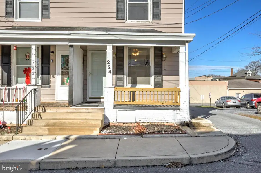 224 Cherry St, Ephrata, PA 17522 - Image #3