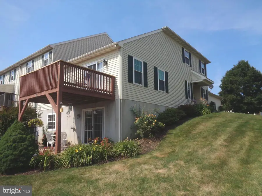 112 Sutherland Rd, Lancaster, PA 17603 - #3
