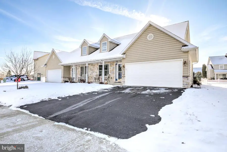 66 Agape Dr, Ephrata, PA 17522 - Image #2