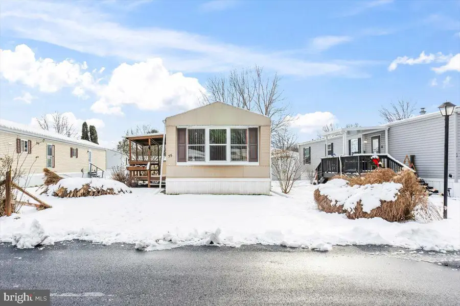 55 Penn Valley Vlg, Lititz, PA 17543 - Image #2