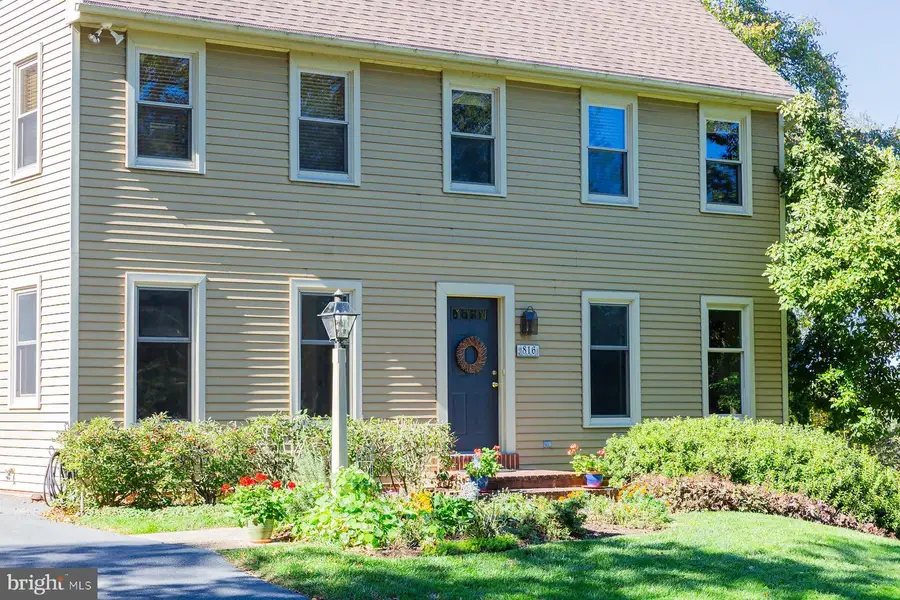 816 Tarpley Dr, Lancaster, PA 17601 - Image #2