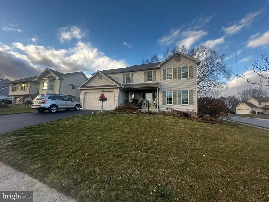 1005 Northfield Dr, Elizabethtown, PA 17022 - Image #3