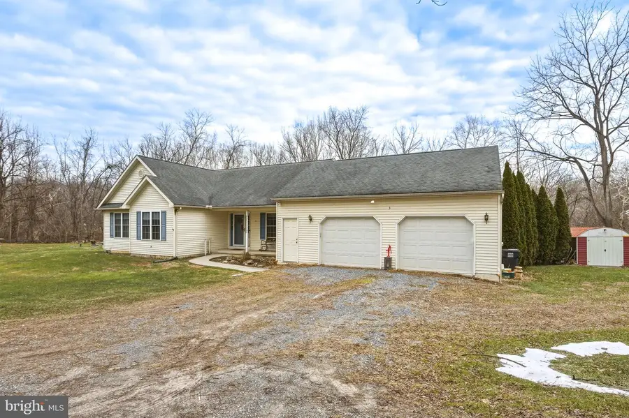 3 E Pennsy Rd, New Providence, PA 17560 - Image #2