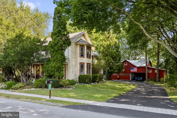 781 Newport Ave, GAP, PA 17527