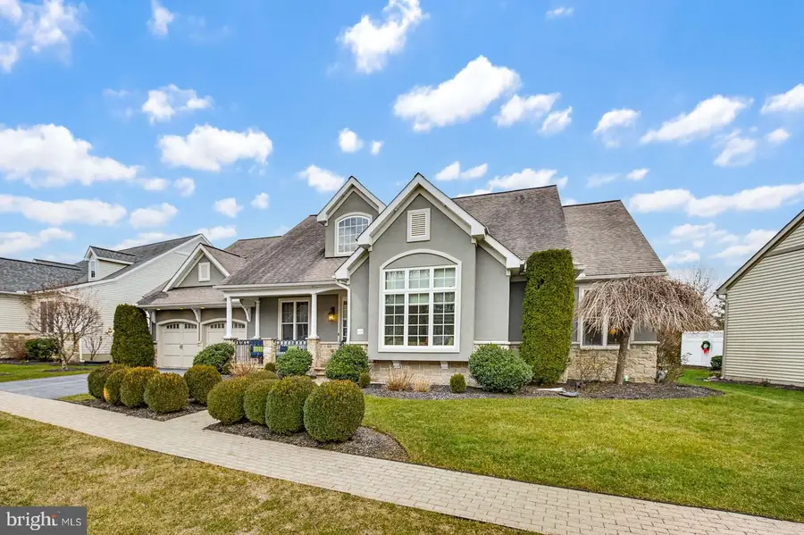 628 Dorset St, Lititz, PA 17543 - Image #2