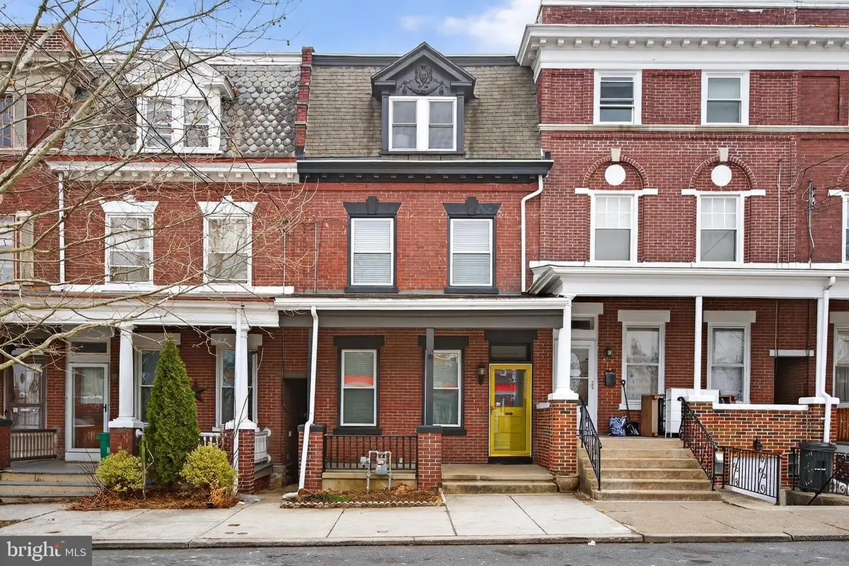 520 Park Ave, Lancaster, PA 17602 - Image #1