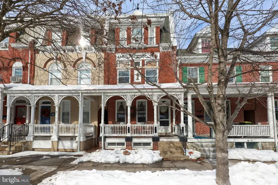 235 E New St, Lancaster, PA 17602 - #2