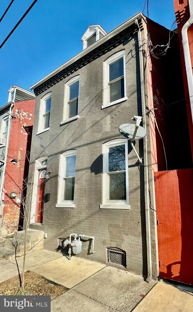 537 S Christian St, Lancaster, PA 17602 - Image #2