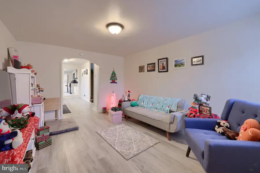 238 S 2nd St, Columbia, PA 17512 - Image #3