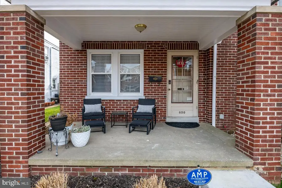 850 E Madison St, Lancaster, PA 17602 - Image #3