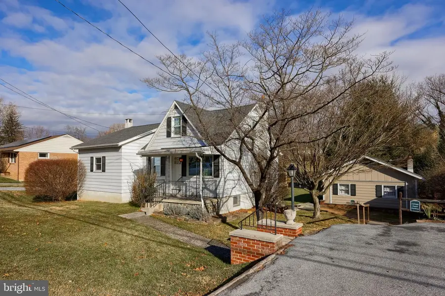 43 Strasburg Pike, Lancaster, PA 17602 - Image #2
