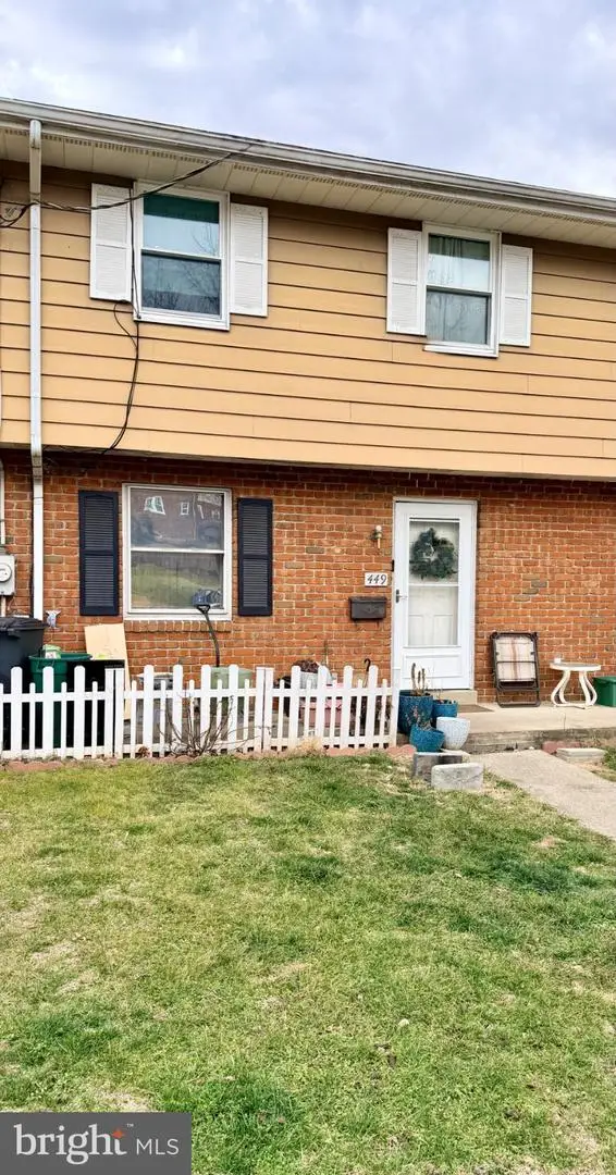 449 Hillside Ave, Lancaster, PA 17603 - Image #1