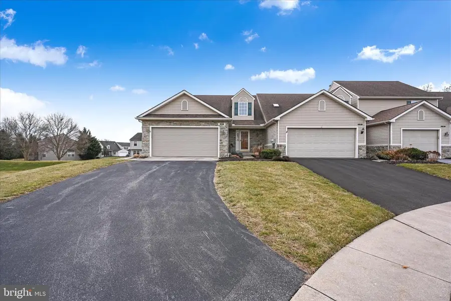 10 Gantz Mdws, Mount Joy, PA 17552 - Image #2