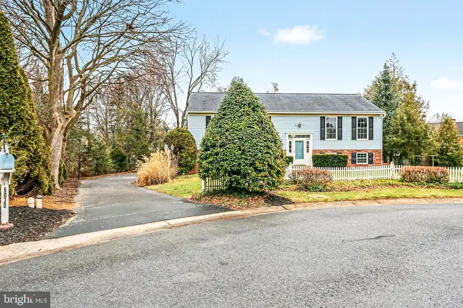 6030 Parkside Ct, East Petersburg, PA 17520 - Image #2