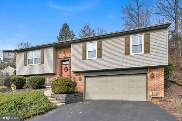 129 Glen Ct, EPHRATA, PA 17522