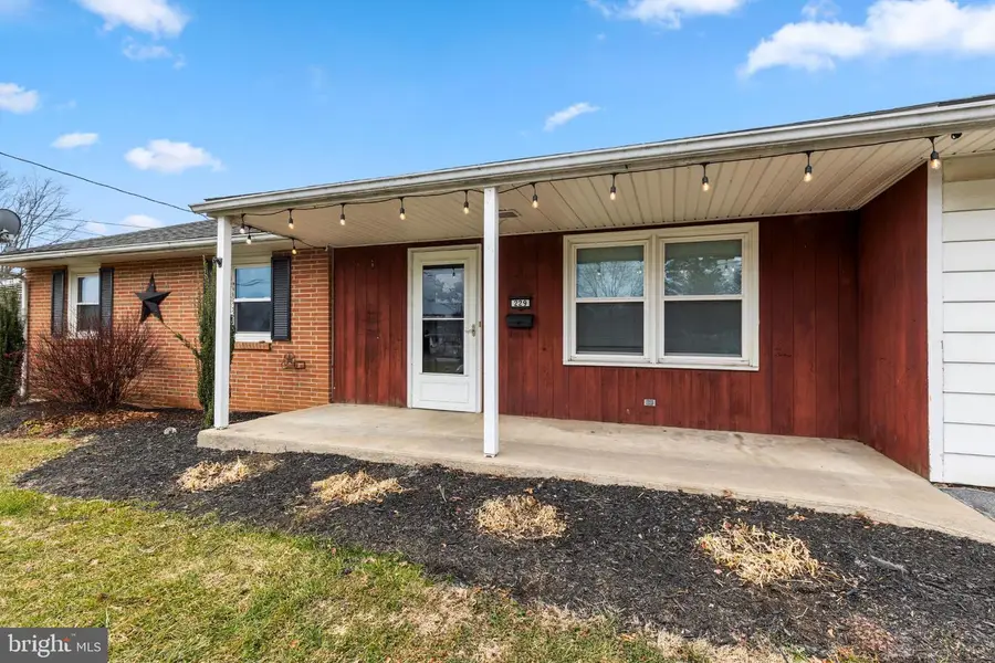 229 Circle Dr, Quarryville, PA 17566 - Image #2