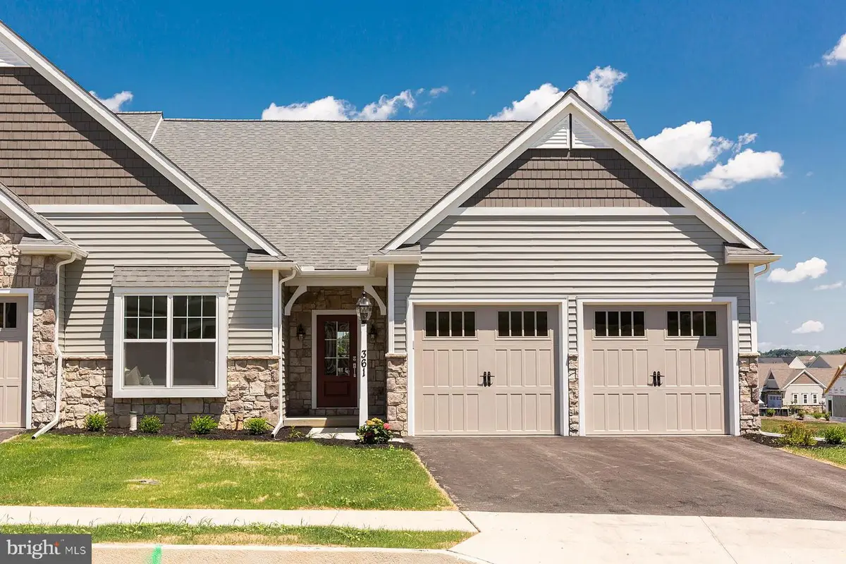 361 Autumn Harvest Ln #2, Lititz, PA 17543 - Image #1
