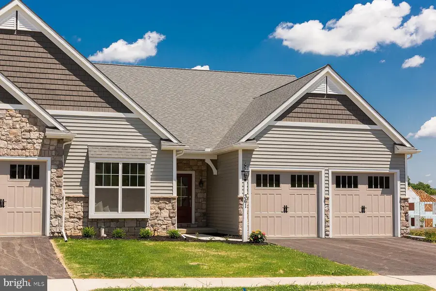 361 Autumn Harvest Ln #2, Lititz, PA 17543 - Image #2