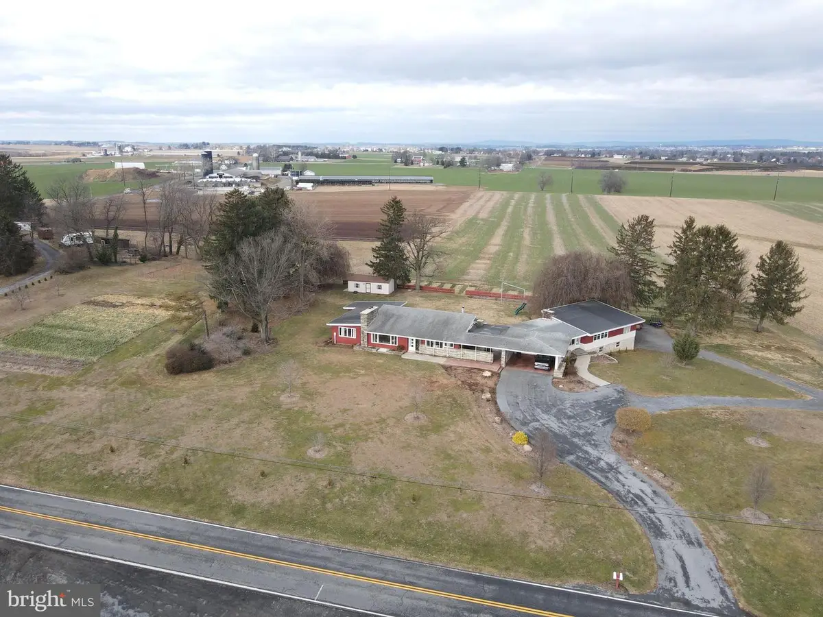 2361 Leabrook Rd, Lancaster, PA 17601 - Image #1