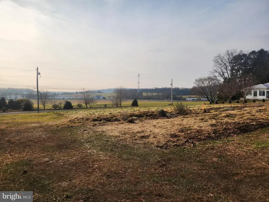 2361 Leabrook Rd, Lancaster, PA 17601 - Image #3