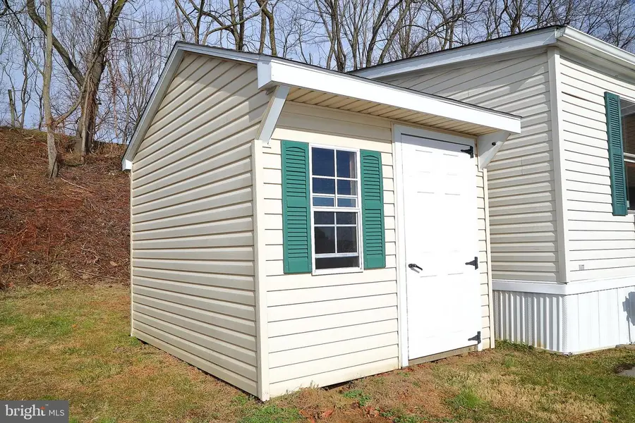 699 Lilac Dr, New Providence, PA 17560 - Image #3