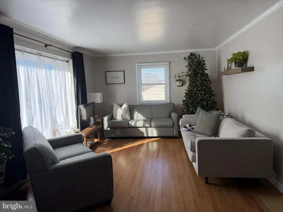 216 Irene Ave, Ephrata, PA 17522 - Image #2