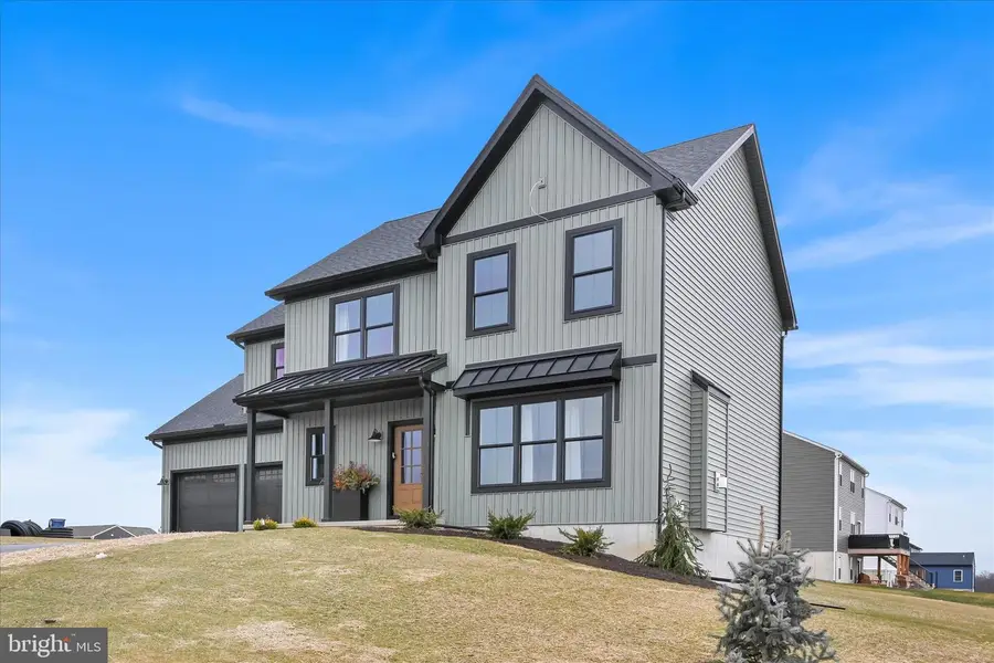 3151 Creighton Dr, Manheim, PA 17545 - Image #2