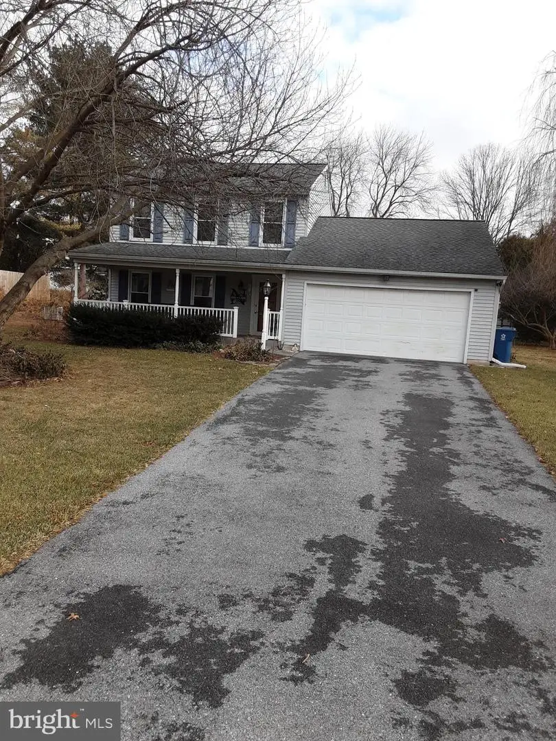 385 Hollyann Dr, Landisville, PA 17538 - Image #1