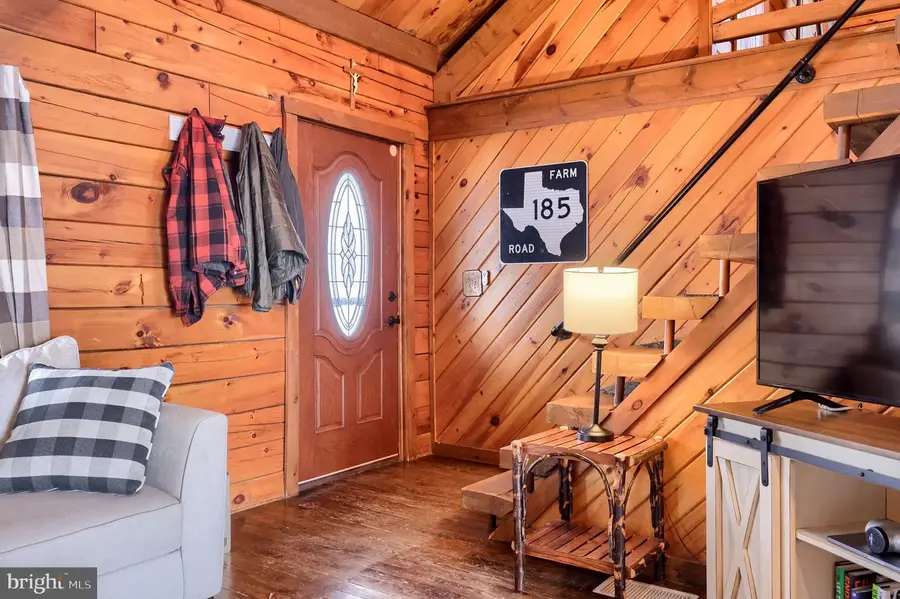 146 Oak Rd, Conestoga, PA 17516 - #2