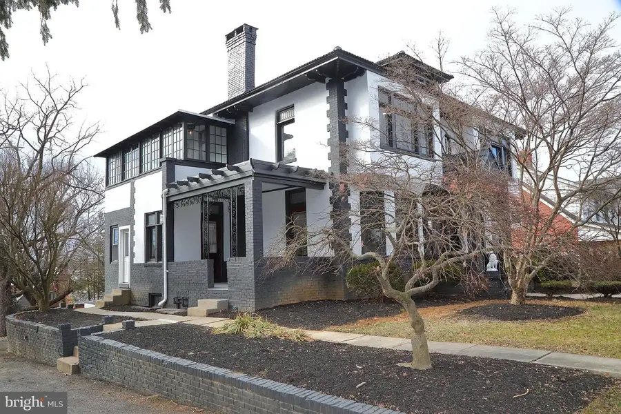 20 Broad St, Ephrata, PA 17522 - Image #2