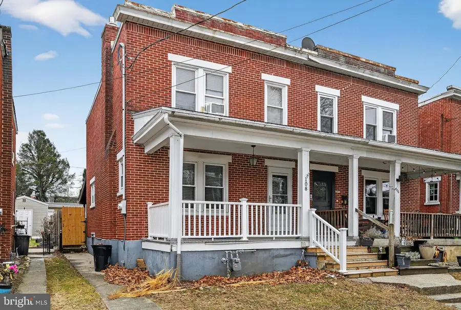 108 S Pearl St, Lancaster, PA 17603 - Image #2