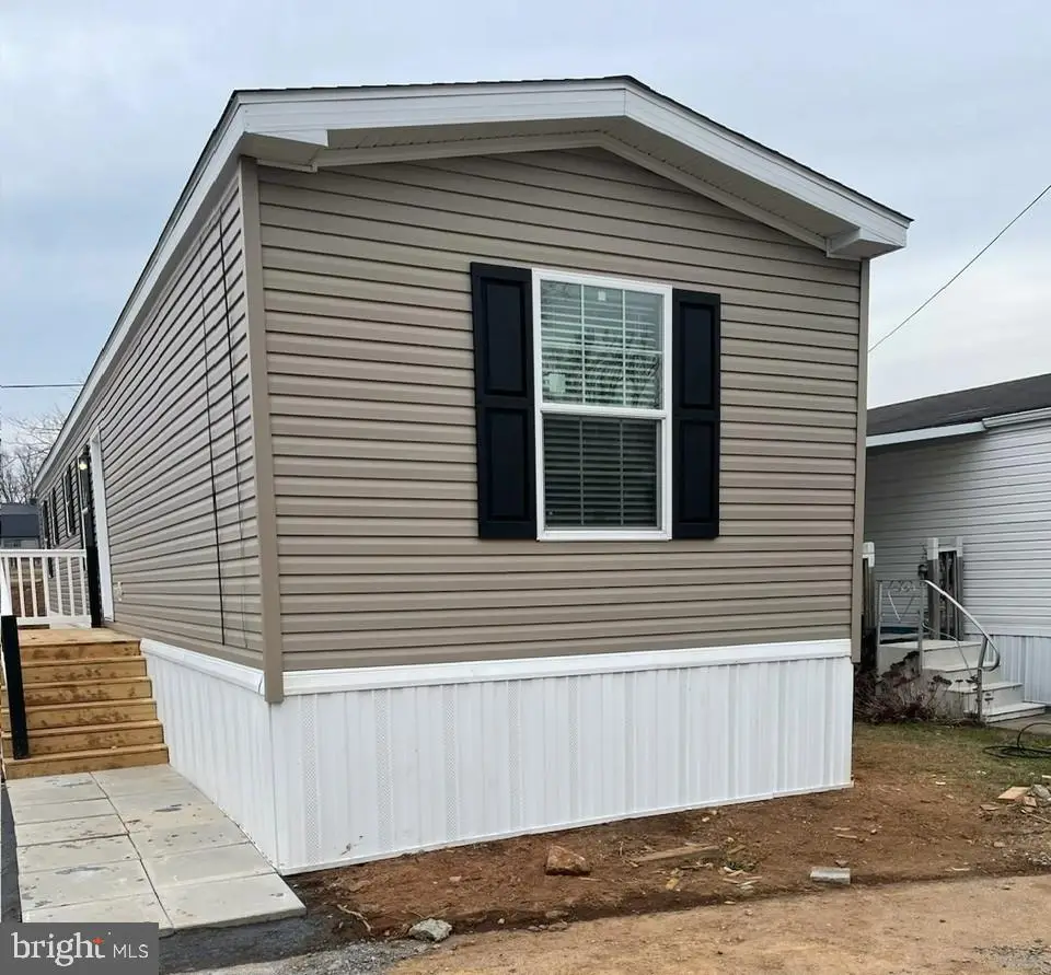 19 Conestoga Mnr, Leola, PA 17540 - Image #1