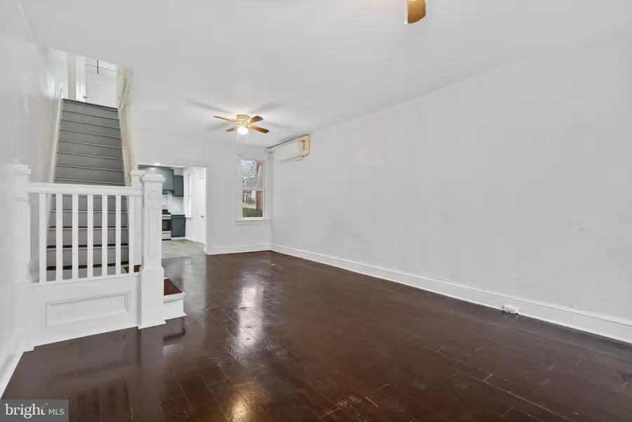 527 Locust St, Lancaster, PA 17602 - #3