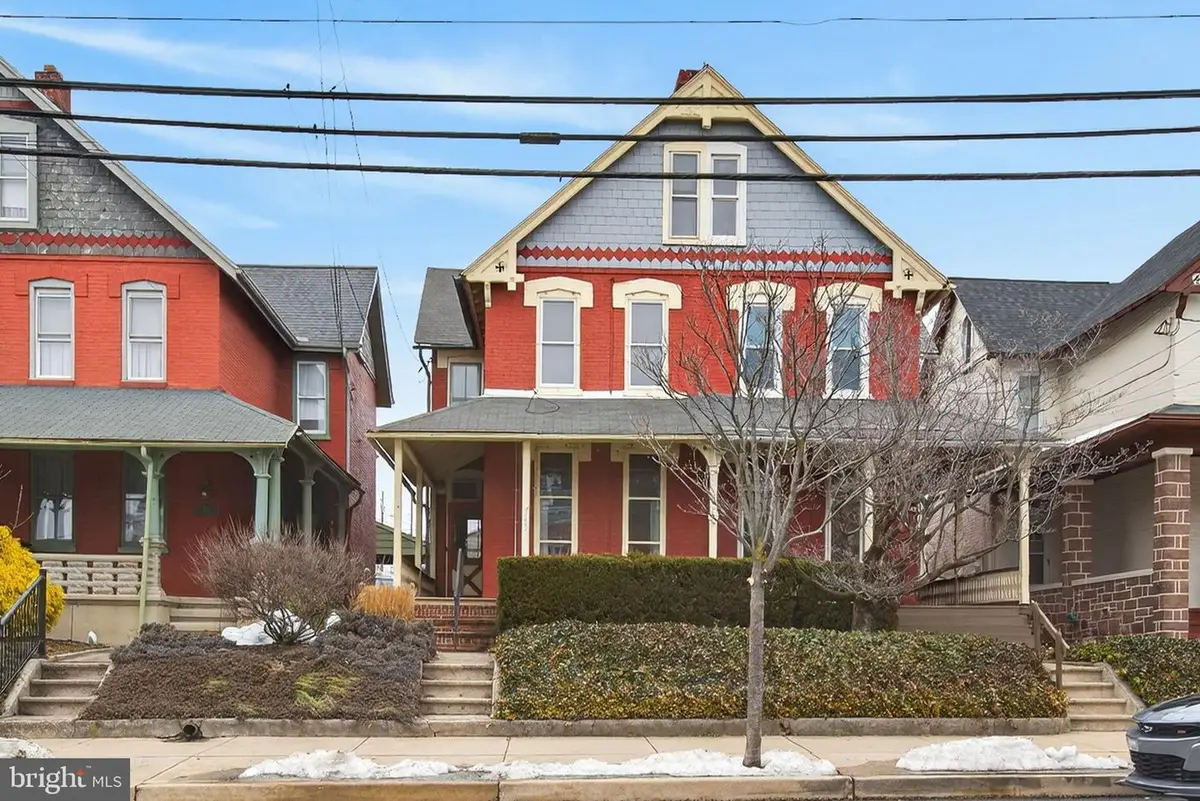 343 N 3rd St, Columbia, PA 17512 - #1