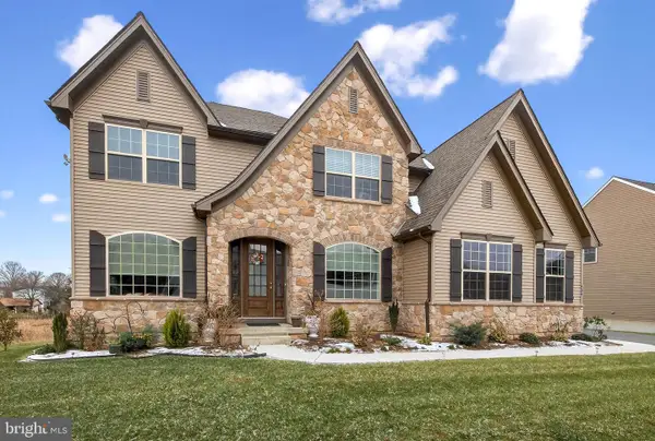 454 E Delp Rd, LANCASTER, PA 17601