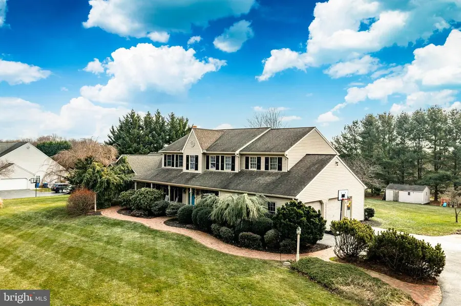 683 Cloverfield Dr, Narvon, PA 17555 - #2