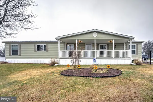 64 Ridgewood Mnr, MANHEIM, PA 17545