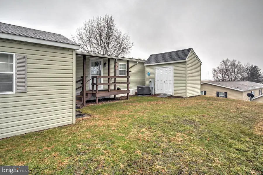 64 Ridgewood Mnr, Manheim, PA 17545 - #3