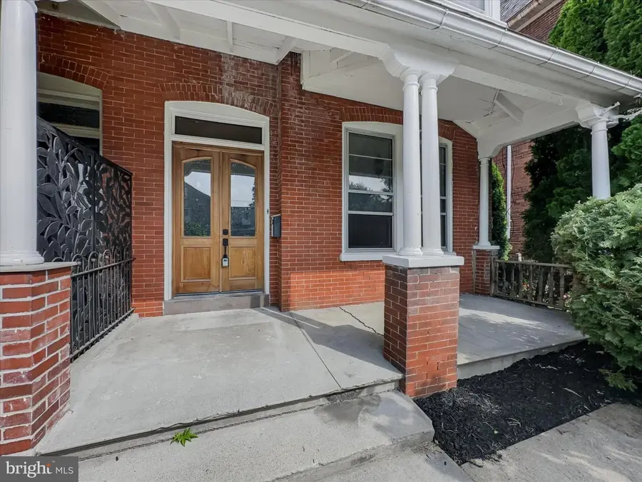 705 Chestnut St, Columbia, PA 17512 - #2