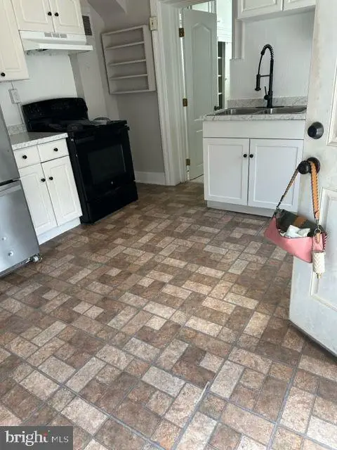 128 E New St, Lancaster, PA 17602 - #2