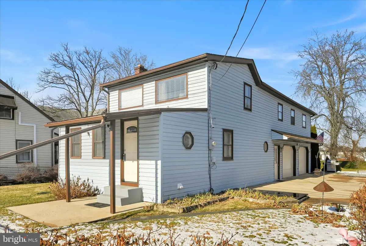 2318 Marietta Ave, Lancaster, PA 17603 - Image #1