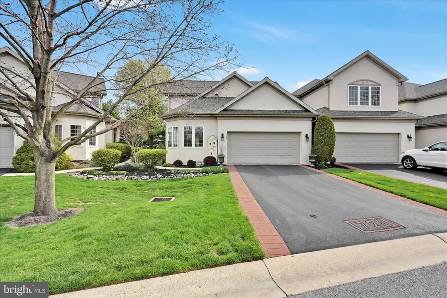 728 Woodfield Dr, Lititz, PA 17543 - #3