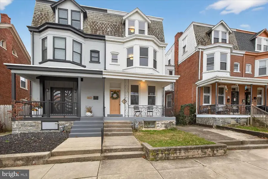 980 E Orange St, Lancaster, PA 17602 - Image #2