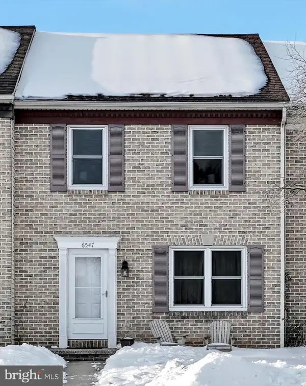 6547 Hollow Dr, EAST PETERSBURG, PA 17520