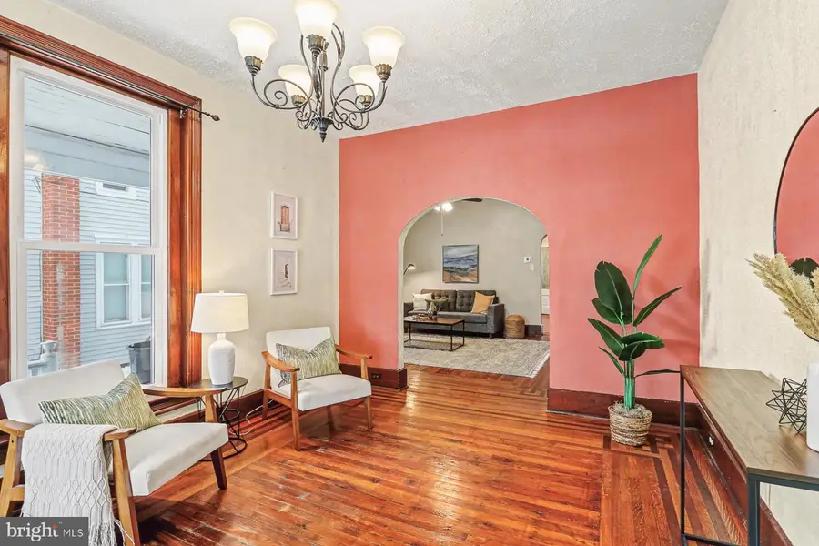 69 E Park St, Elizabethtown, PA 17022 - Image #3